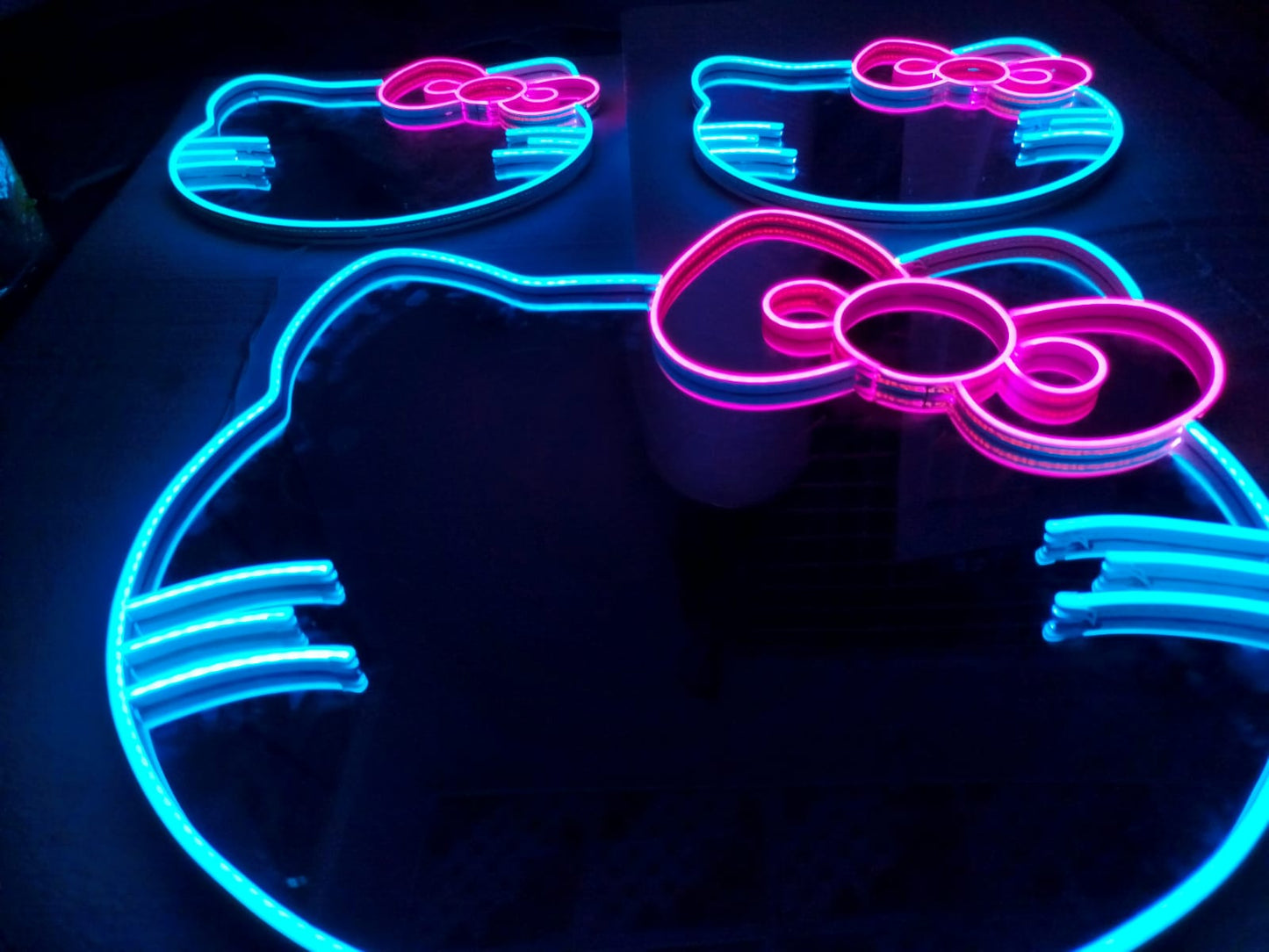 Hello kitty mirror Neon light